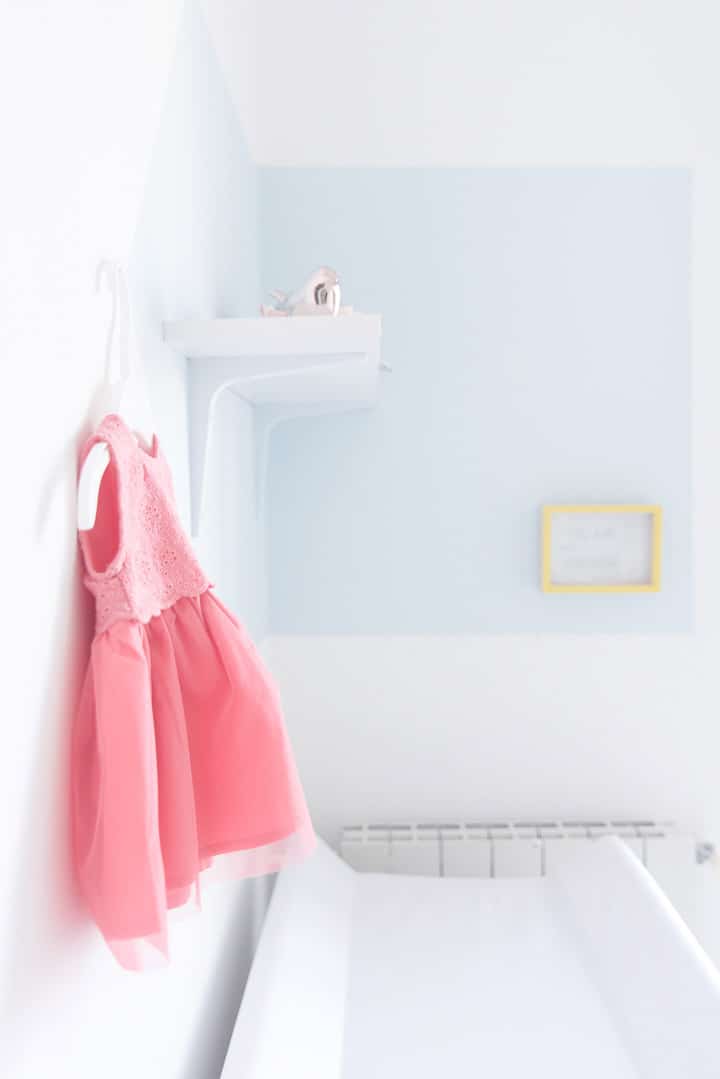 bedroom for a baby girl pastel color 