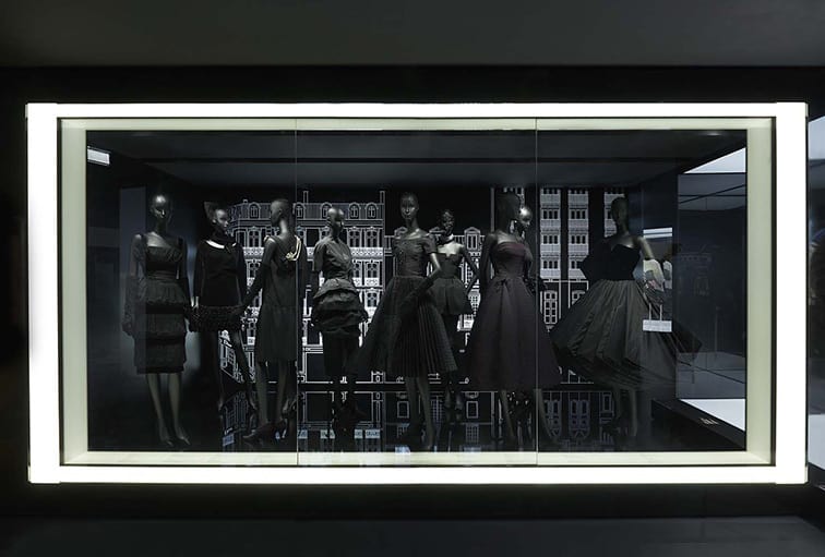 Dior Paris set up exhibition