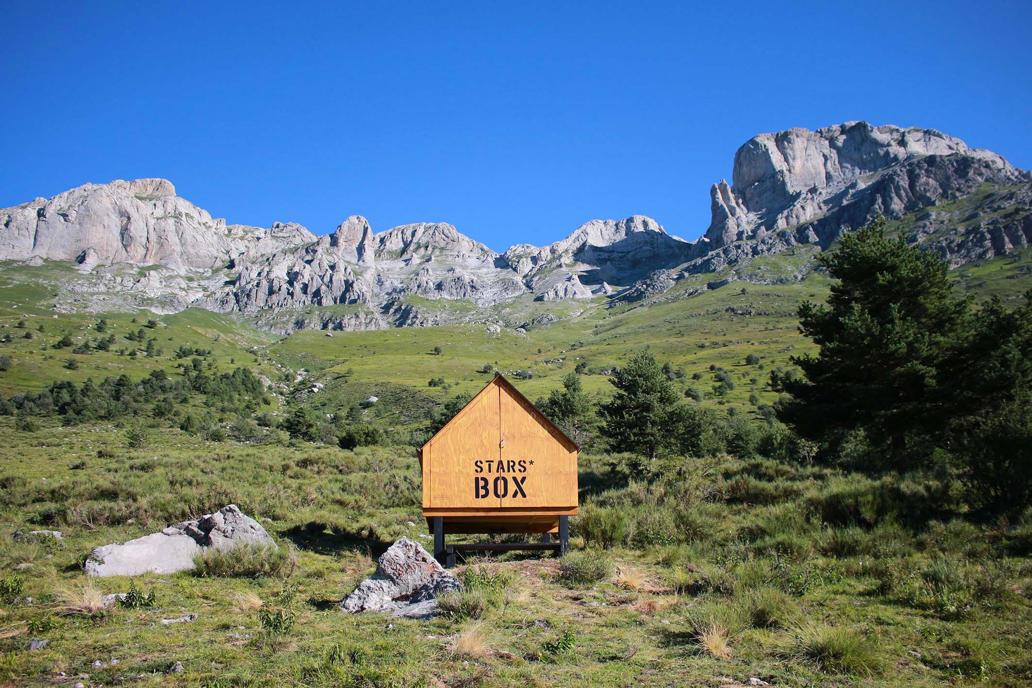 starsbox capsule hotel in montagna