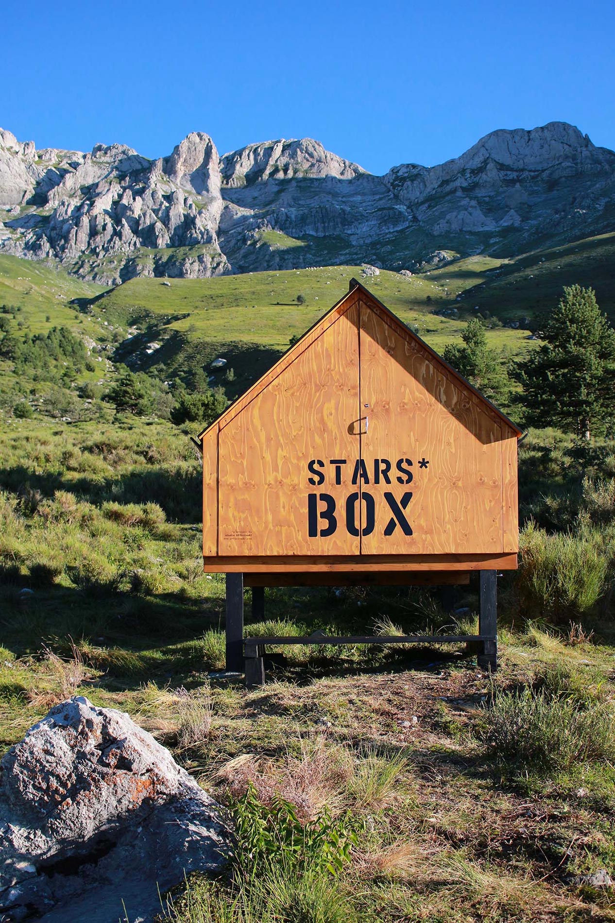 starsbox capsule hotel in montagna
