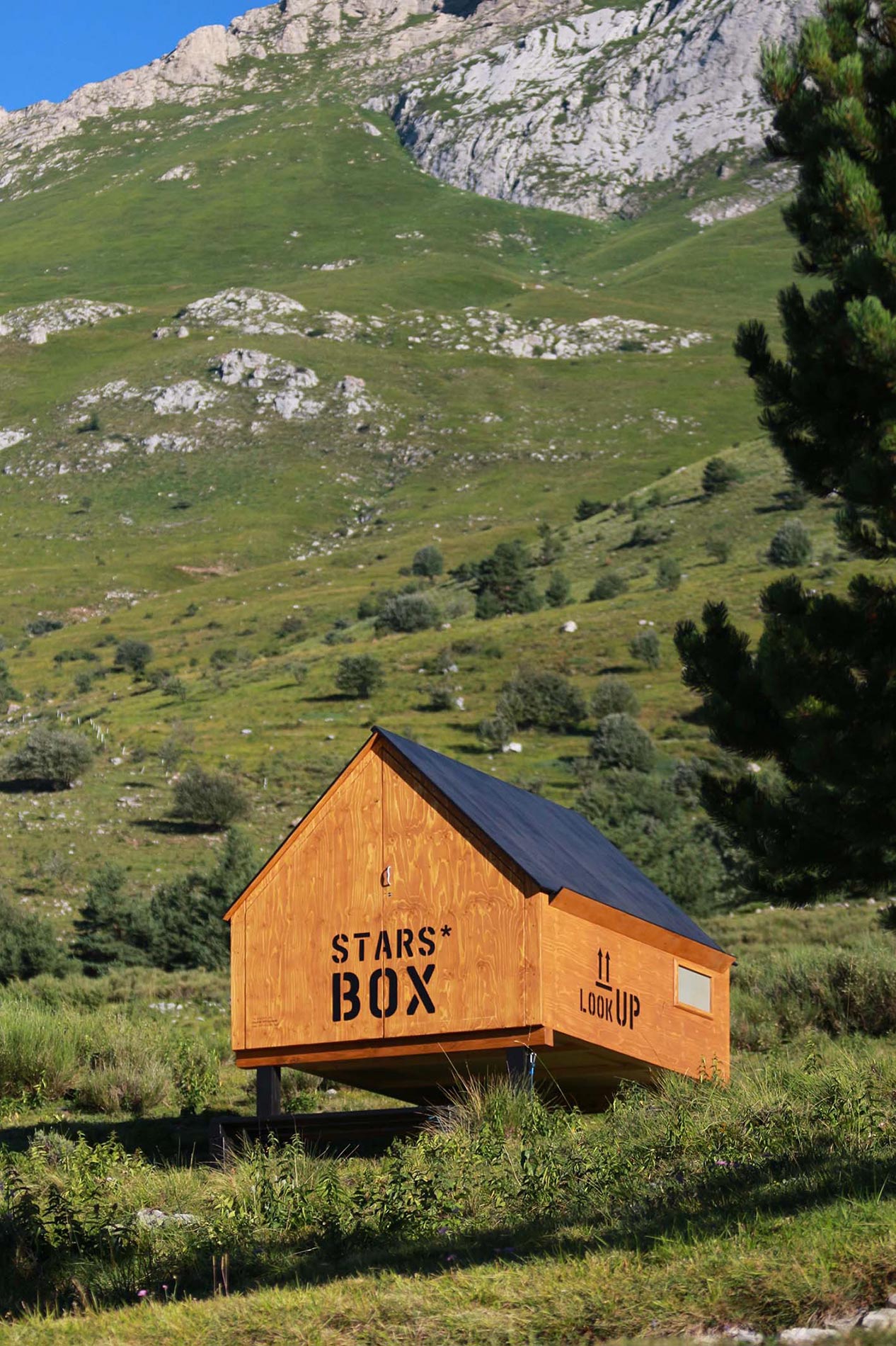 starsbox capsule hotel in montagna