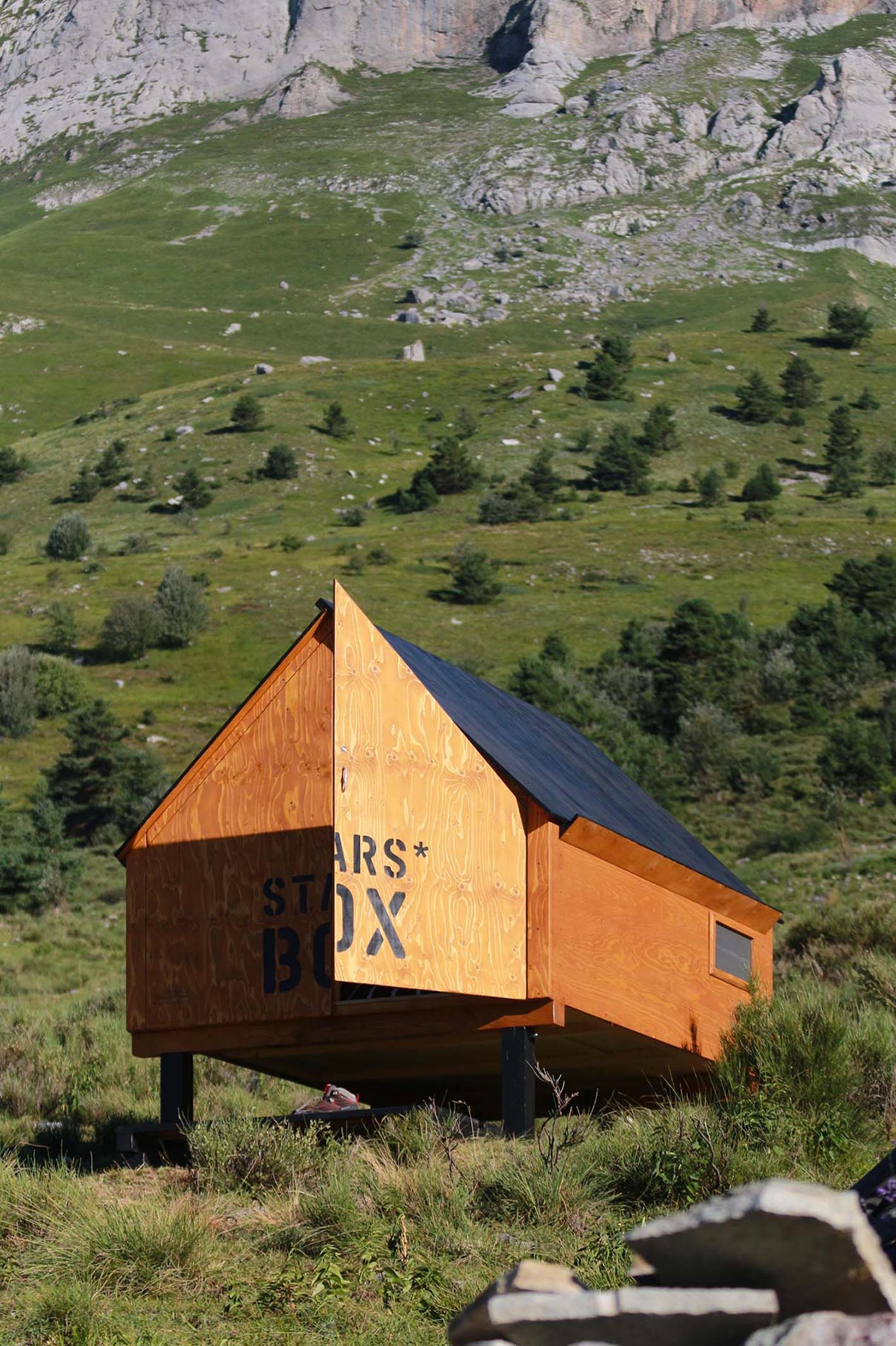 starsbox capsule hotel in montagna