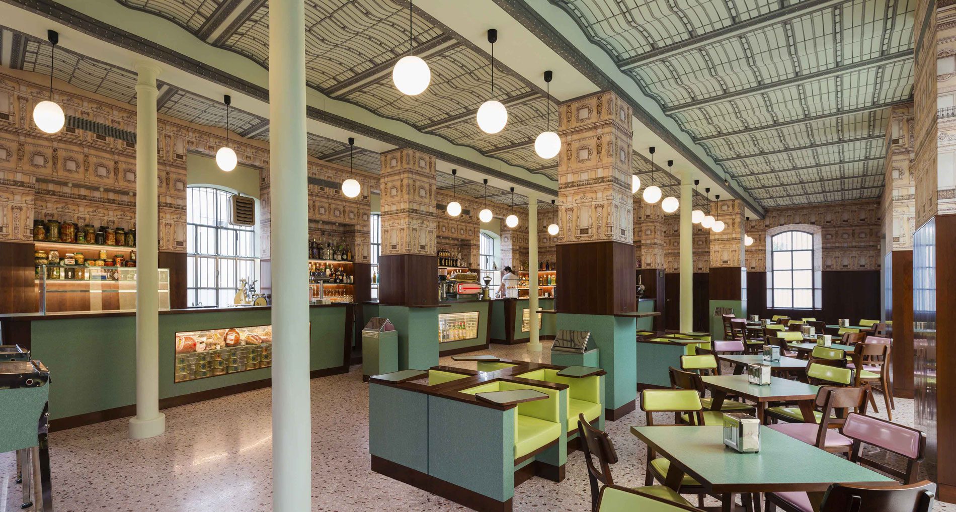 Wes Anderson Bar Luce Milano Fondazione Prada