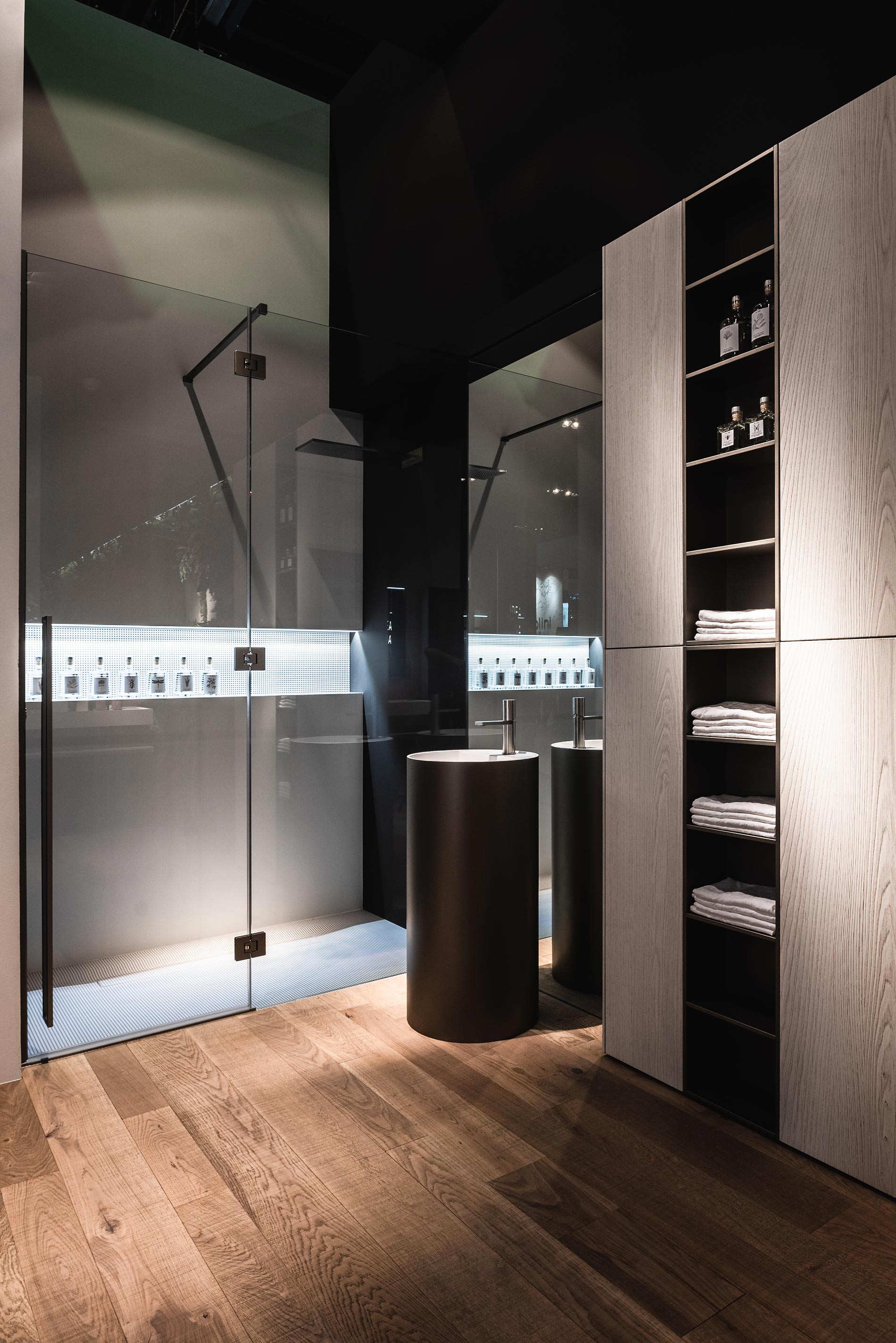 Ideagroup ISH 2019 scegliere il lavabo top aquatek