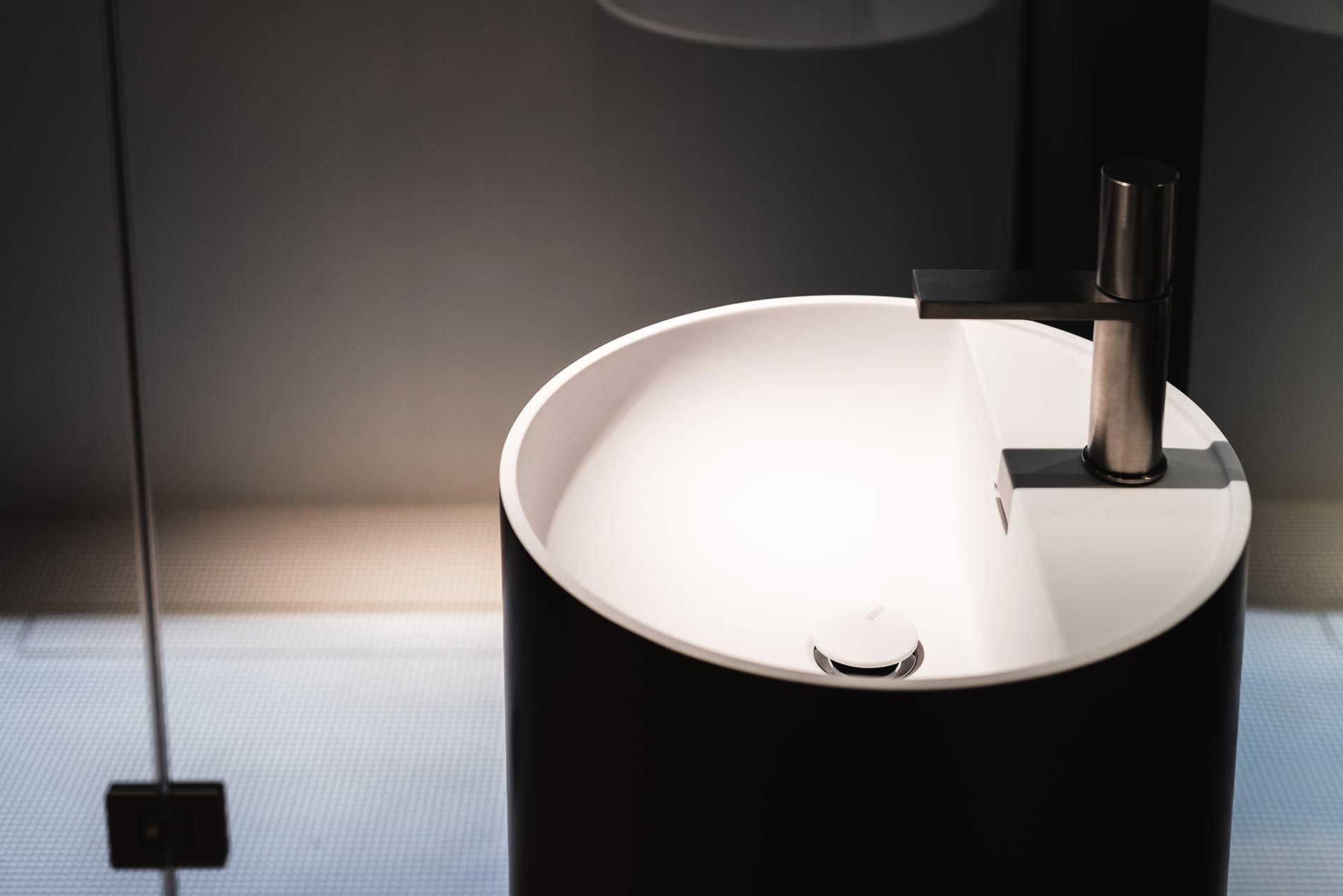 Ideagroup ISH 2019 scegliere il lavabo top aquatek