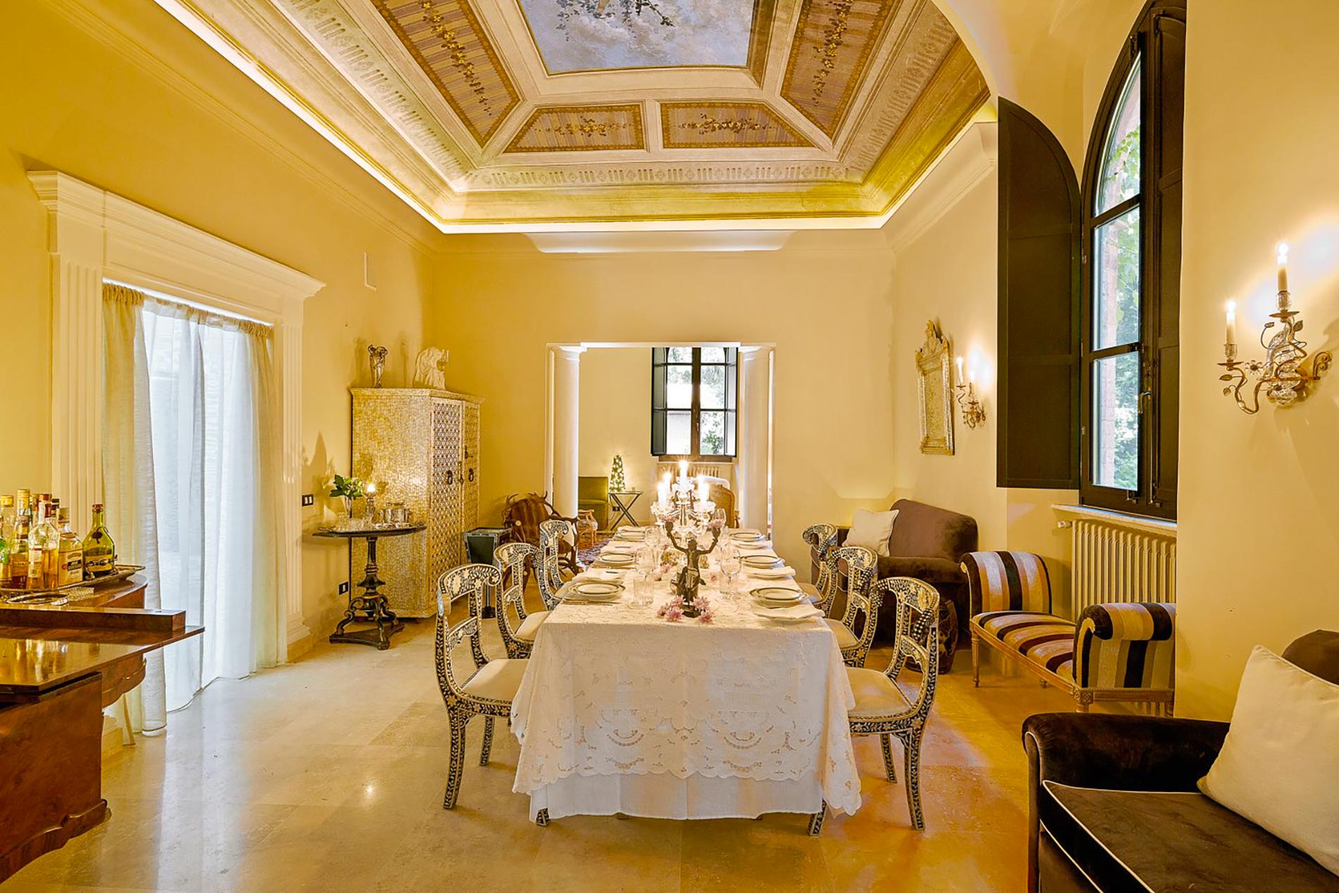 home-tour-siena-sala-da-pranzo