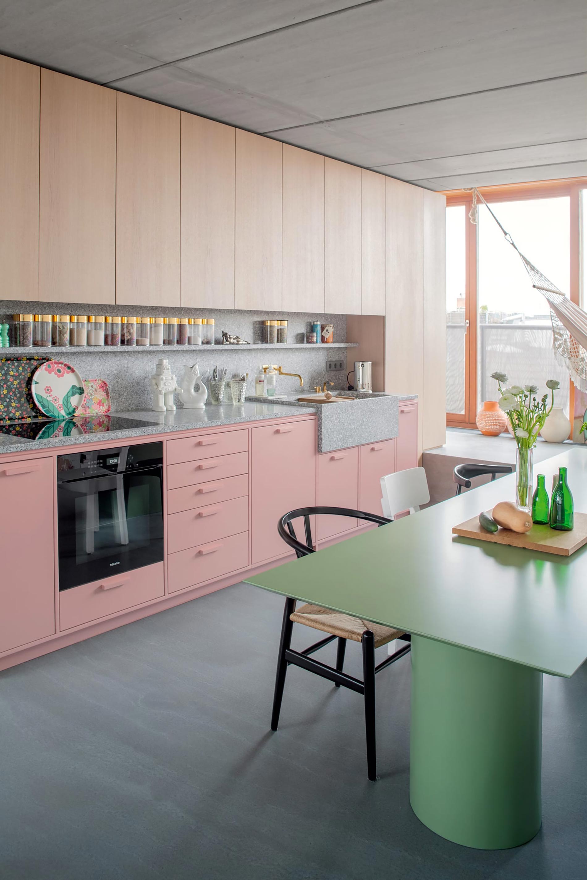 casa berlino cucina rosa