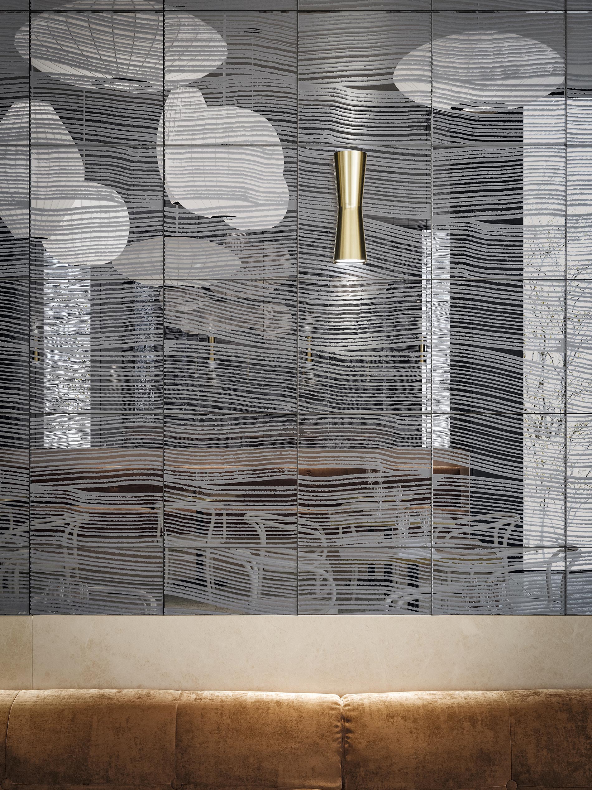 bagno con riflessi